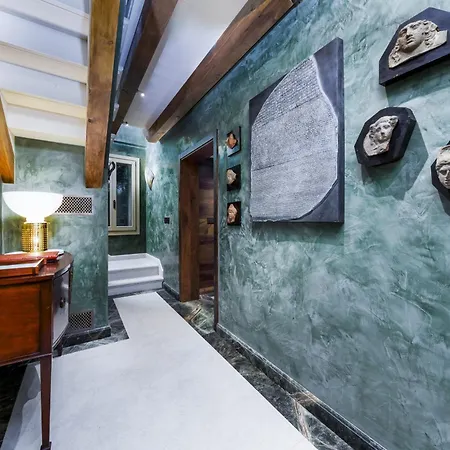 Dimora Orlando A Breathtaking Venetian Mansion With Private Courtyard!