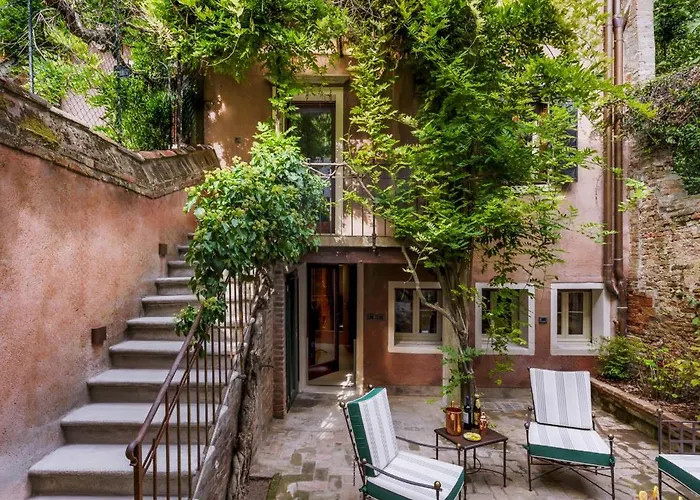 Dimora Orlando A Breathtaking Venetian Mansion With Private Courtyard! דירה *