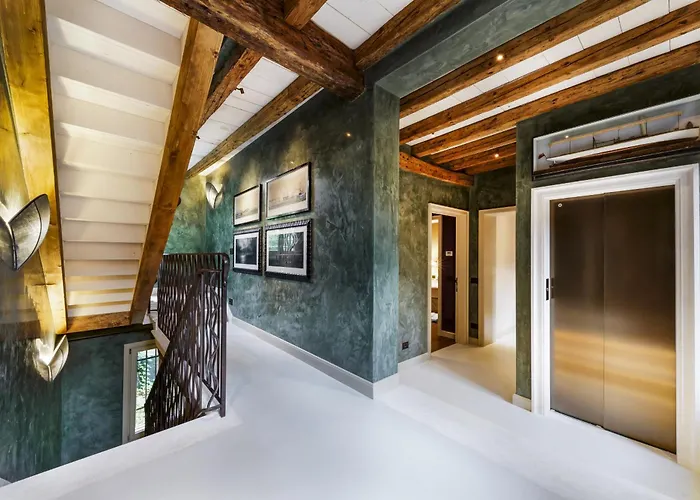 Dimora Orlando A Breathtaking Venetian Mansion With Private Courtyard! דירה ונציה