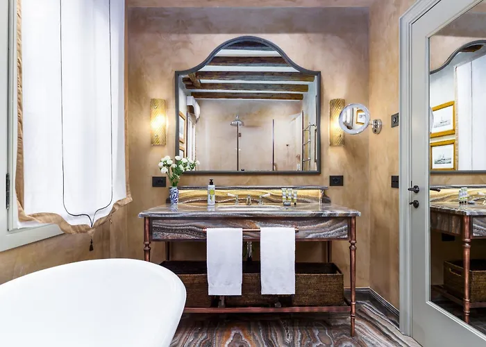 Dimora Orlando A Breathtaking Venetian Mansion With Private Courtyard! * ונציה