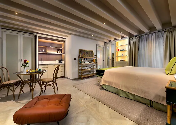 Dimora Orlando A Breathtaking Venetian Mansion With Private Courtyard! ונציה